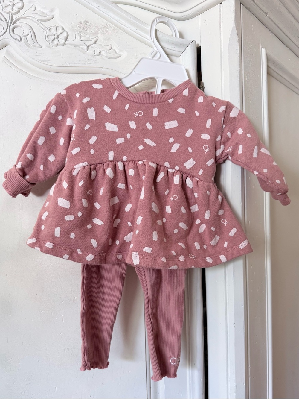 Calvin Klein Dusty Rose Dress and Leggings Set